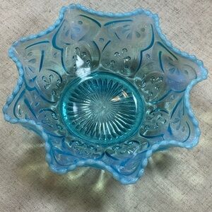 Northwood glass “Cashews” Scalloped Bowl “8